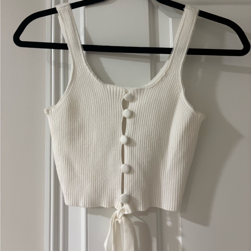 White crop top